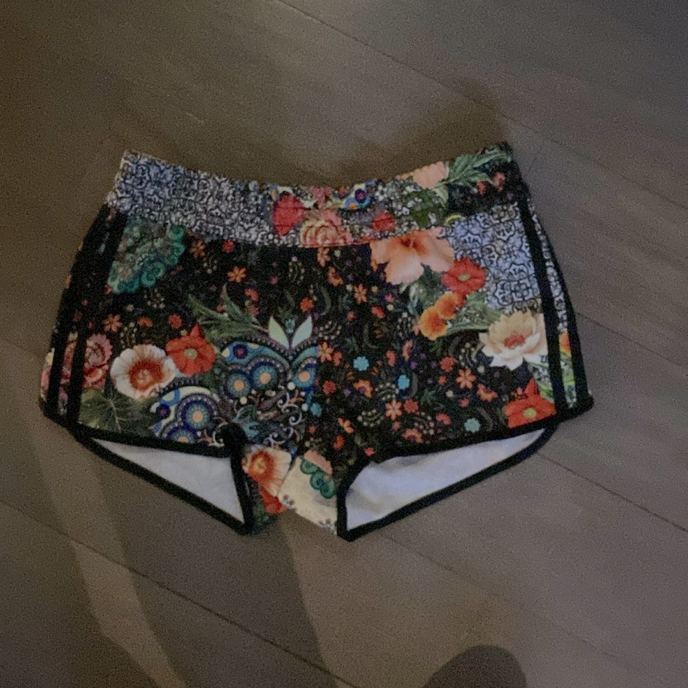 Adidas Originals x Jardim Agharta Rio Floral Shorts Firebird